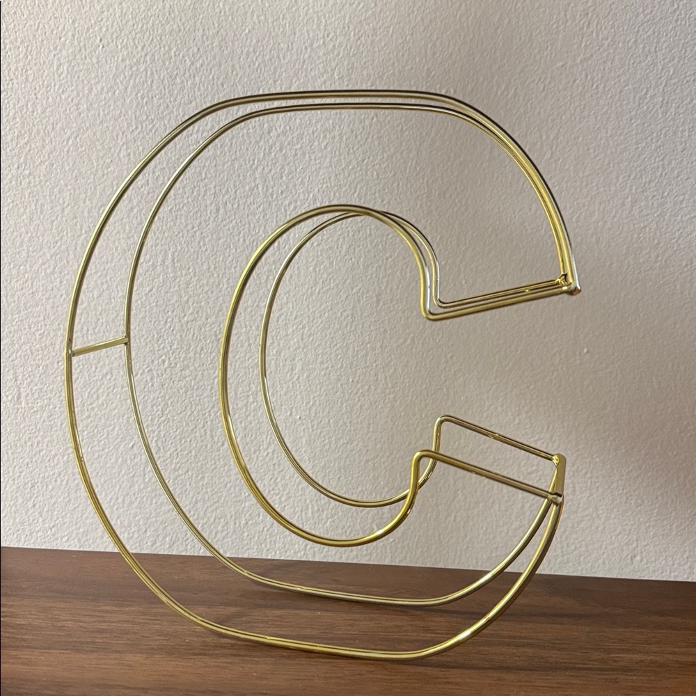 Gold Wire 3D Letter C Home Decor